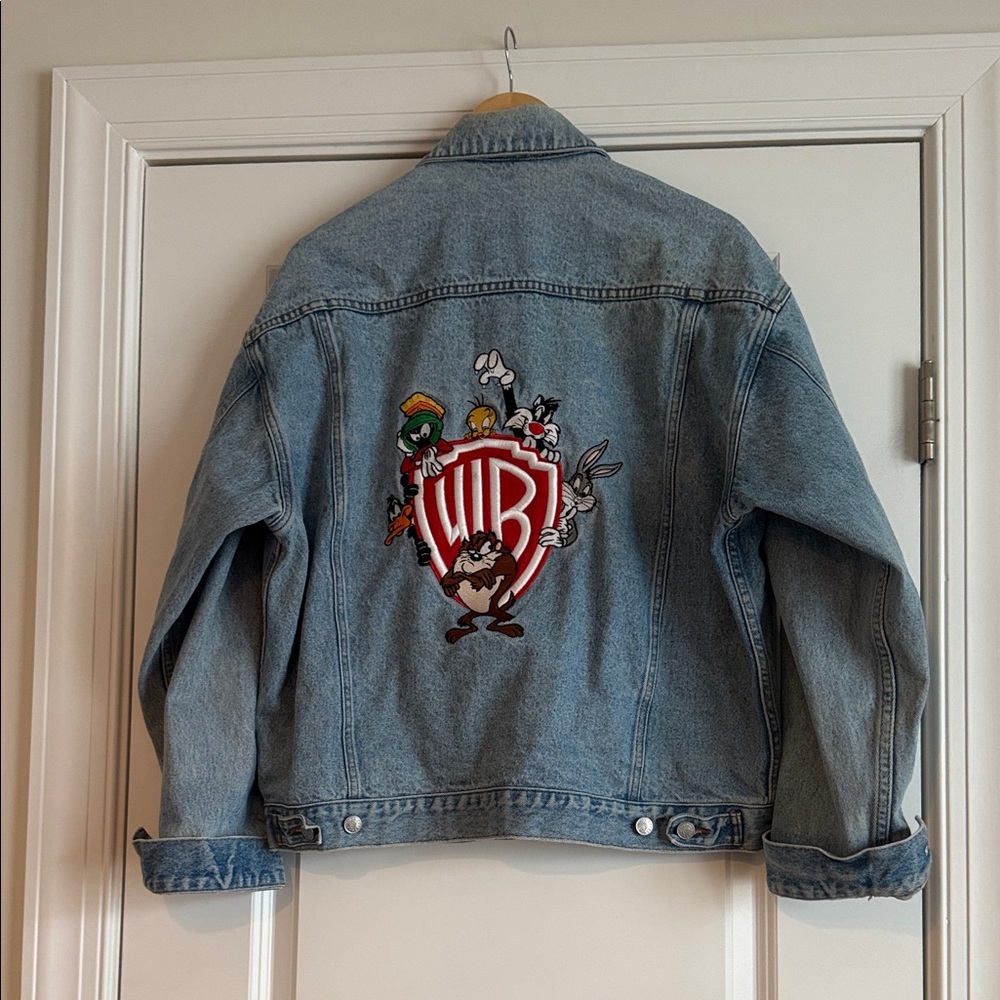 Vintage Warner Bros. Denim Jacket - Light Blue with Iconic Characters